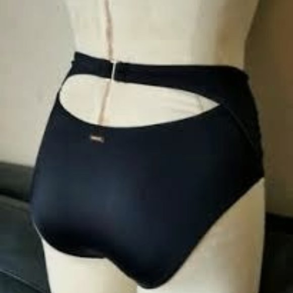 Victoria’s Secret high-waist open back black bikini bottom - Picture 1 of 3